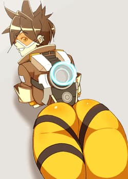 Tracer bounces her booty'
